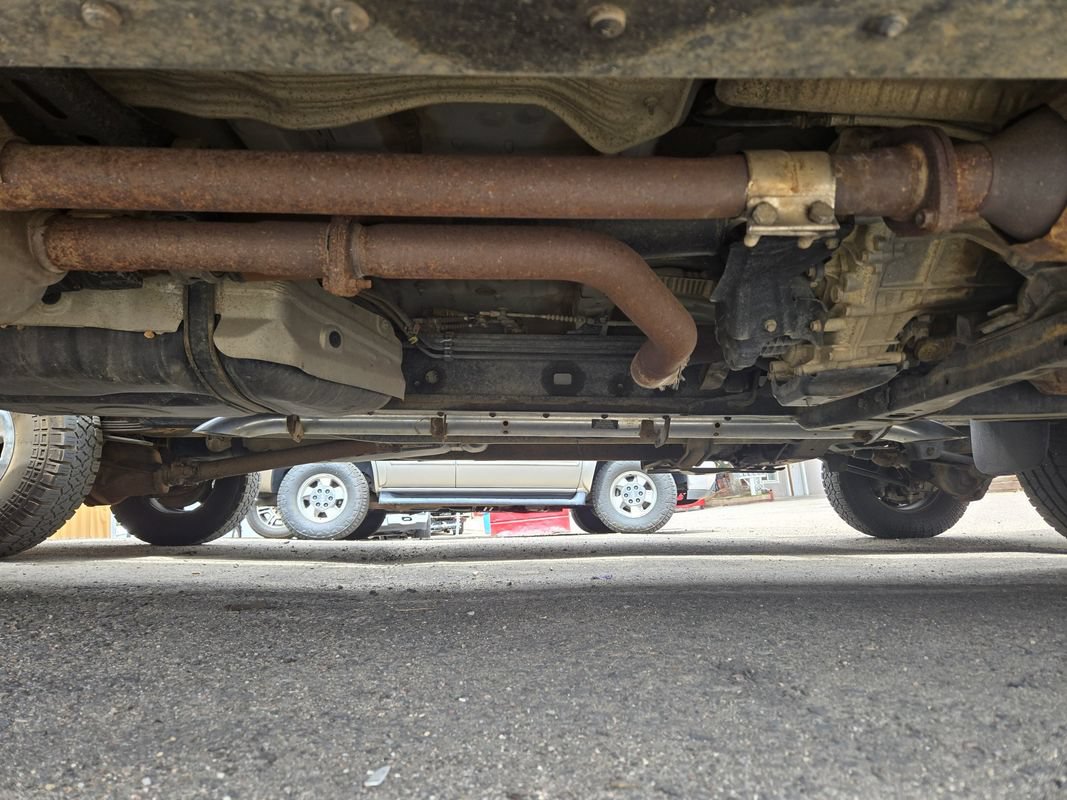 Used 2011 Toyota Tundra 4x4 Double Cab w/ Tow Pkg image 23