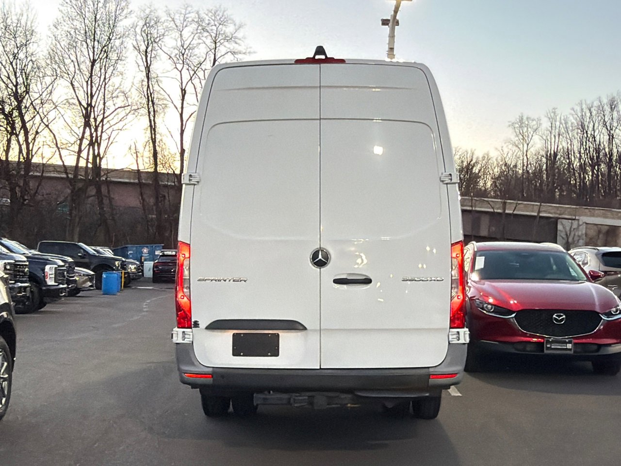 Used 2022 Mercedes-Benz Sprinter 3500 image 9
