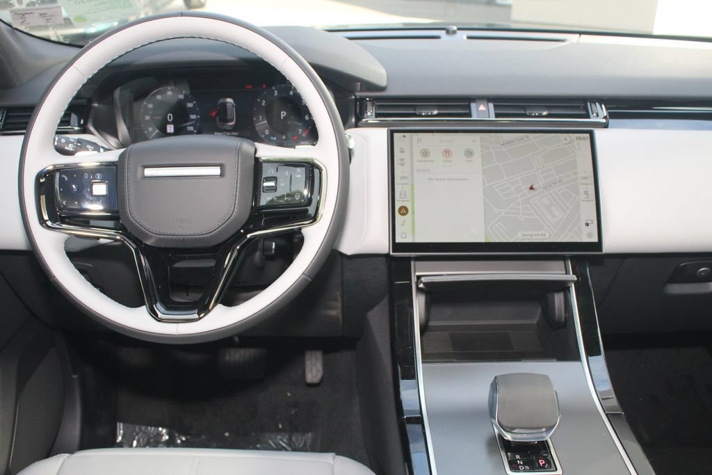 New 2026 Land Rover Range Rover Velar S AWD/4WD image 4