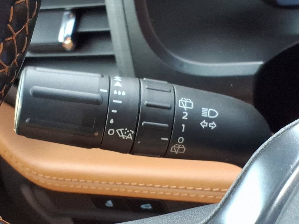 Used 2023 Ford Expedition Max Platinum AWD/4WD image 23