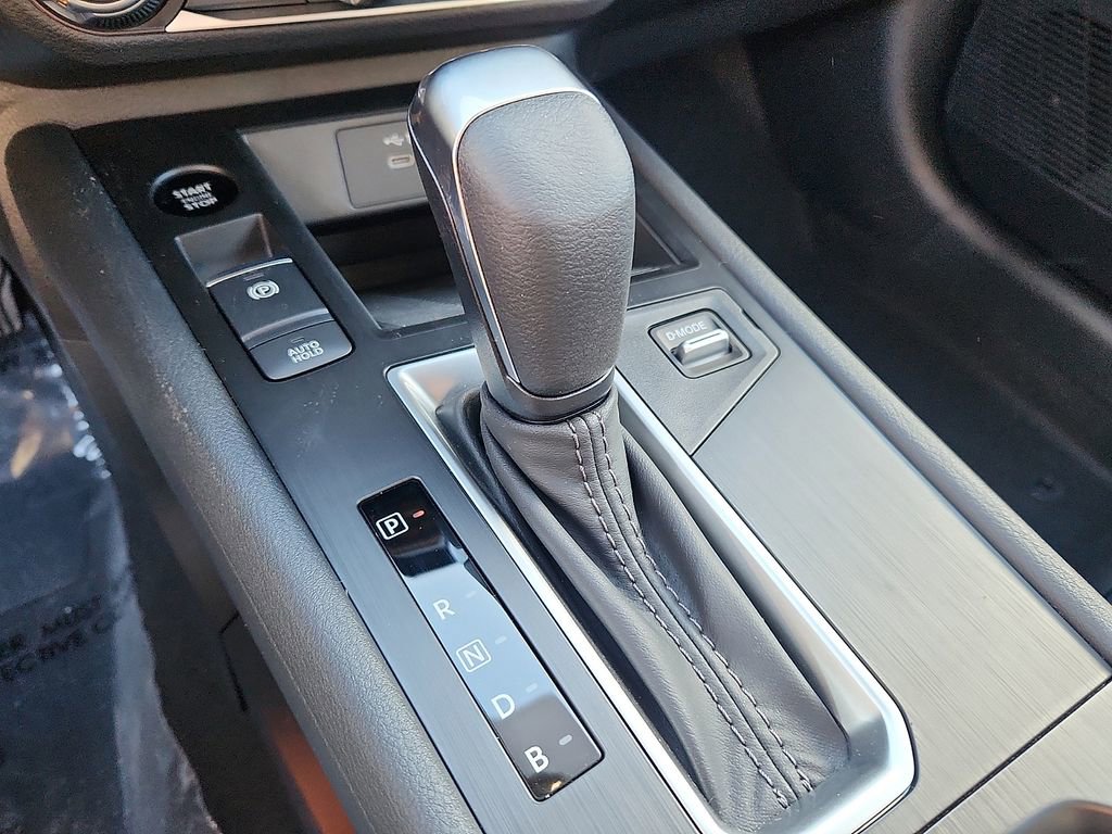 New 2026 Nissan Kicks S image 7