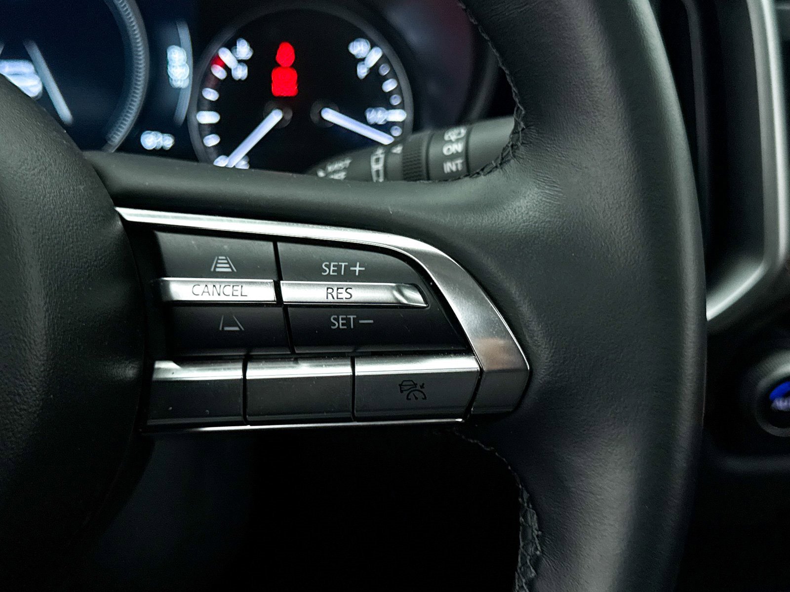 Certified 2025 MAZDA CX-50 AWD 2.5 Hybrid w/ Cargo Package image 23