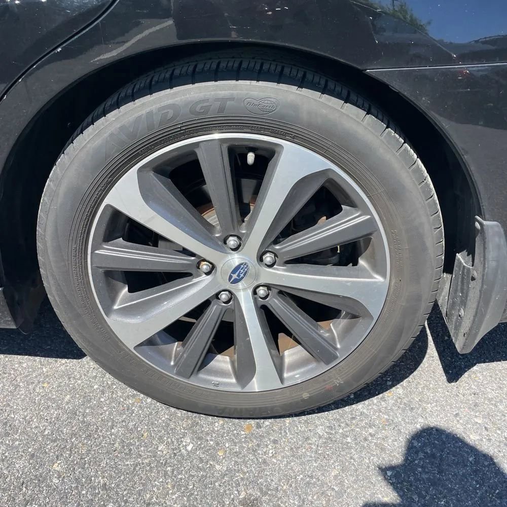 Used 2017 Subaru Legacy 3.6R Limited AWD/4WD image 18