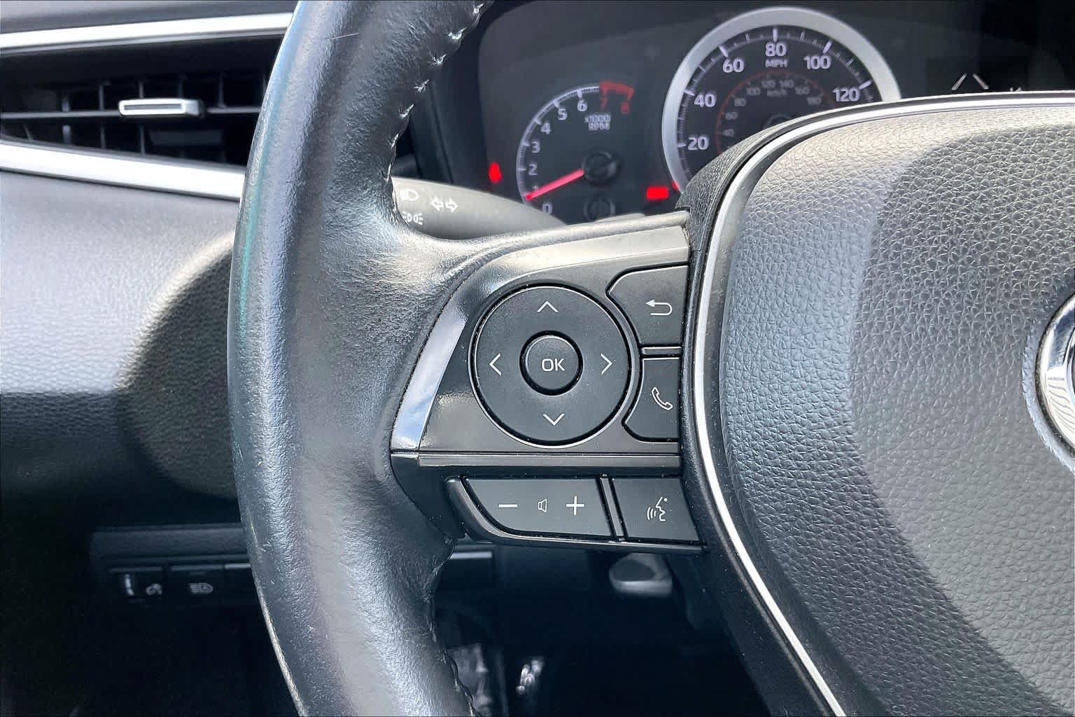 Used 2022 Toyota Corolla SE FWD image 22