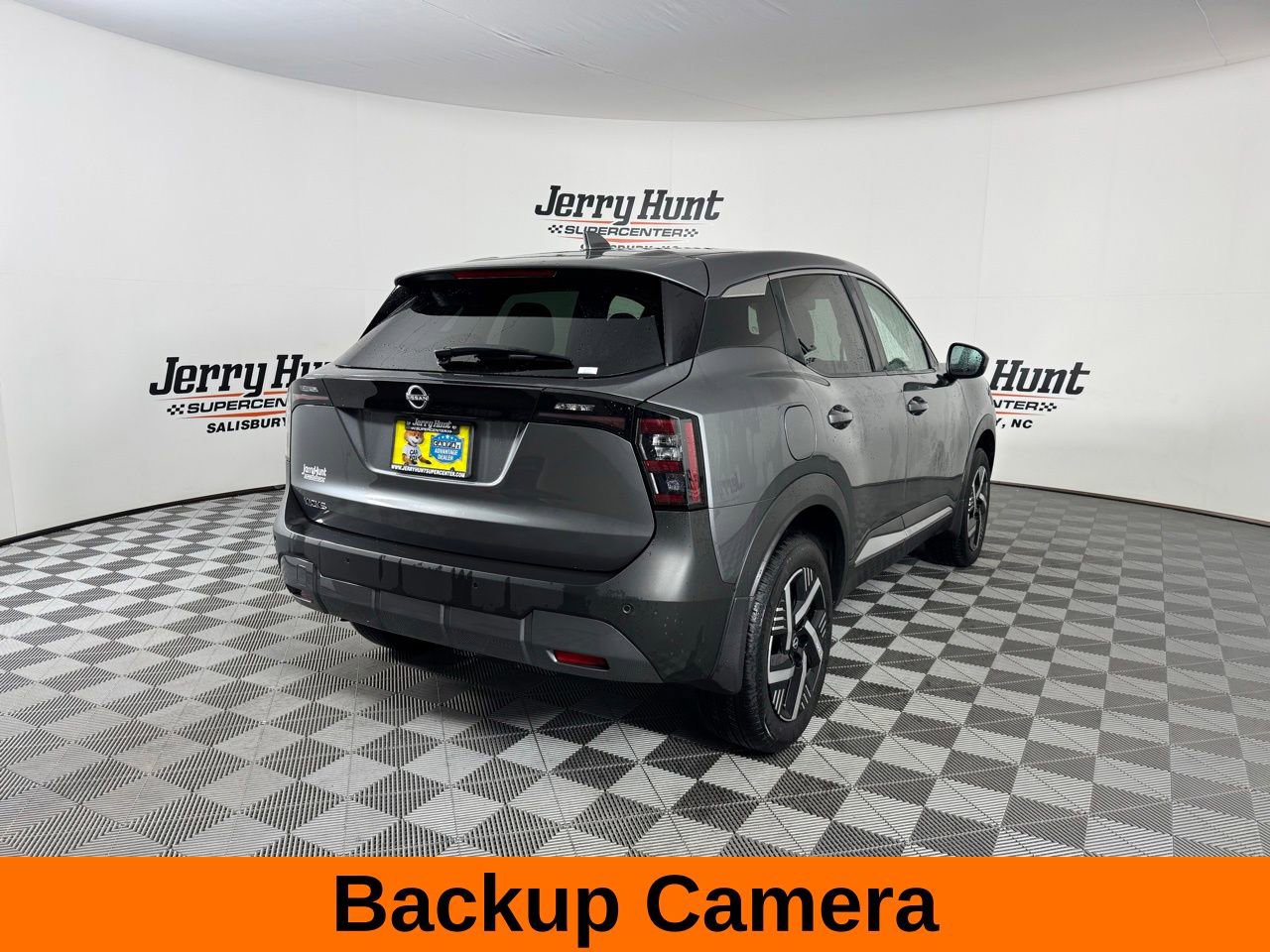 Used 2025 Nissan Kicks SV image 7