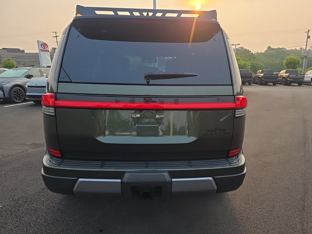 Used 2024 Lexus GX 550 AWD/4WD image 5