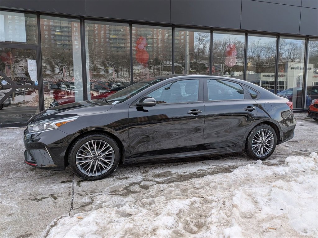 Used 2023 Kia Forte GT-Line image 10