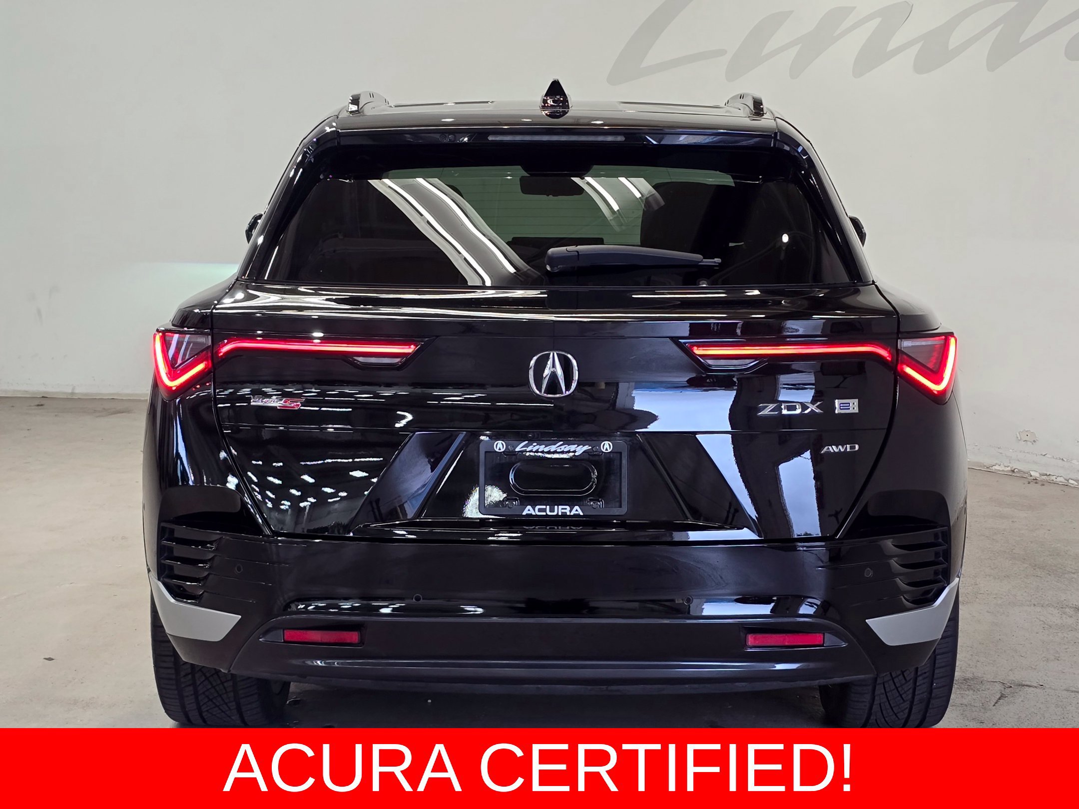 Certified 2024 Acura ZDX Type S AWD/4WD image 5