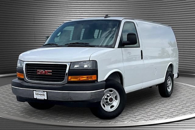 New 2025 GMC Savana 2500 w/ Enhanced Convenience Package