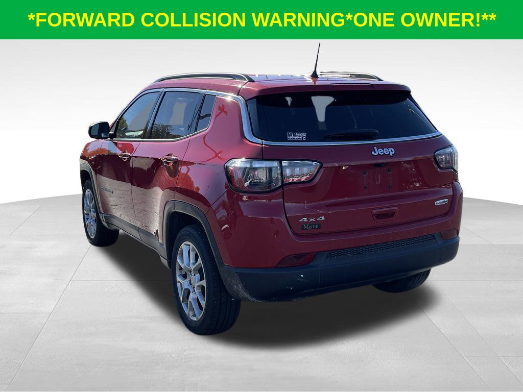 Used 2024 Jeep Compass Latitude AWD/4WD image 10