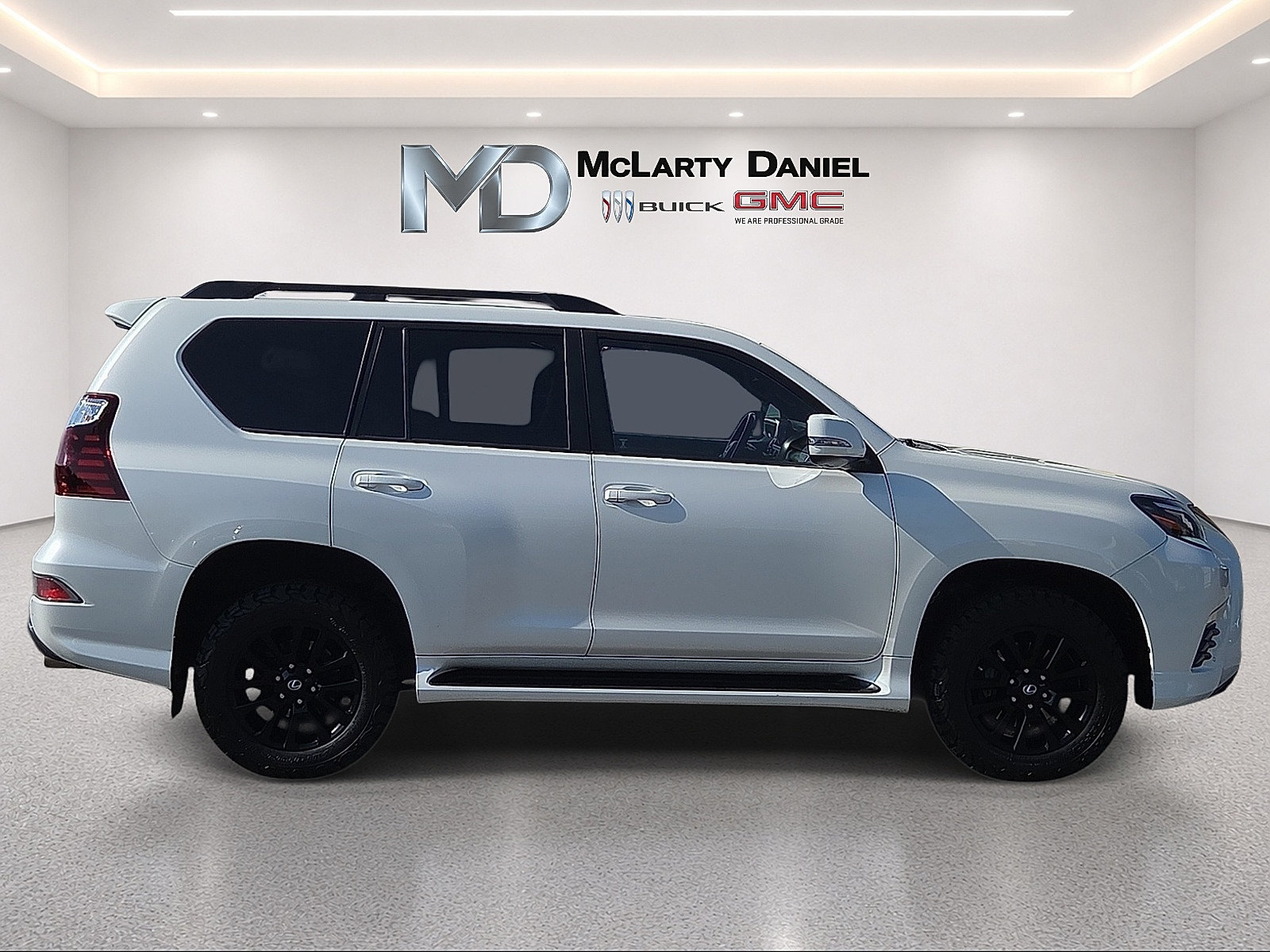Used 2022 Lexus GX 460 w/ Black Line Special Edition AWD/4WD image 15