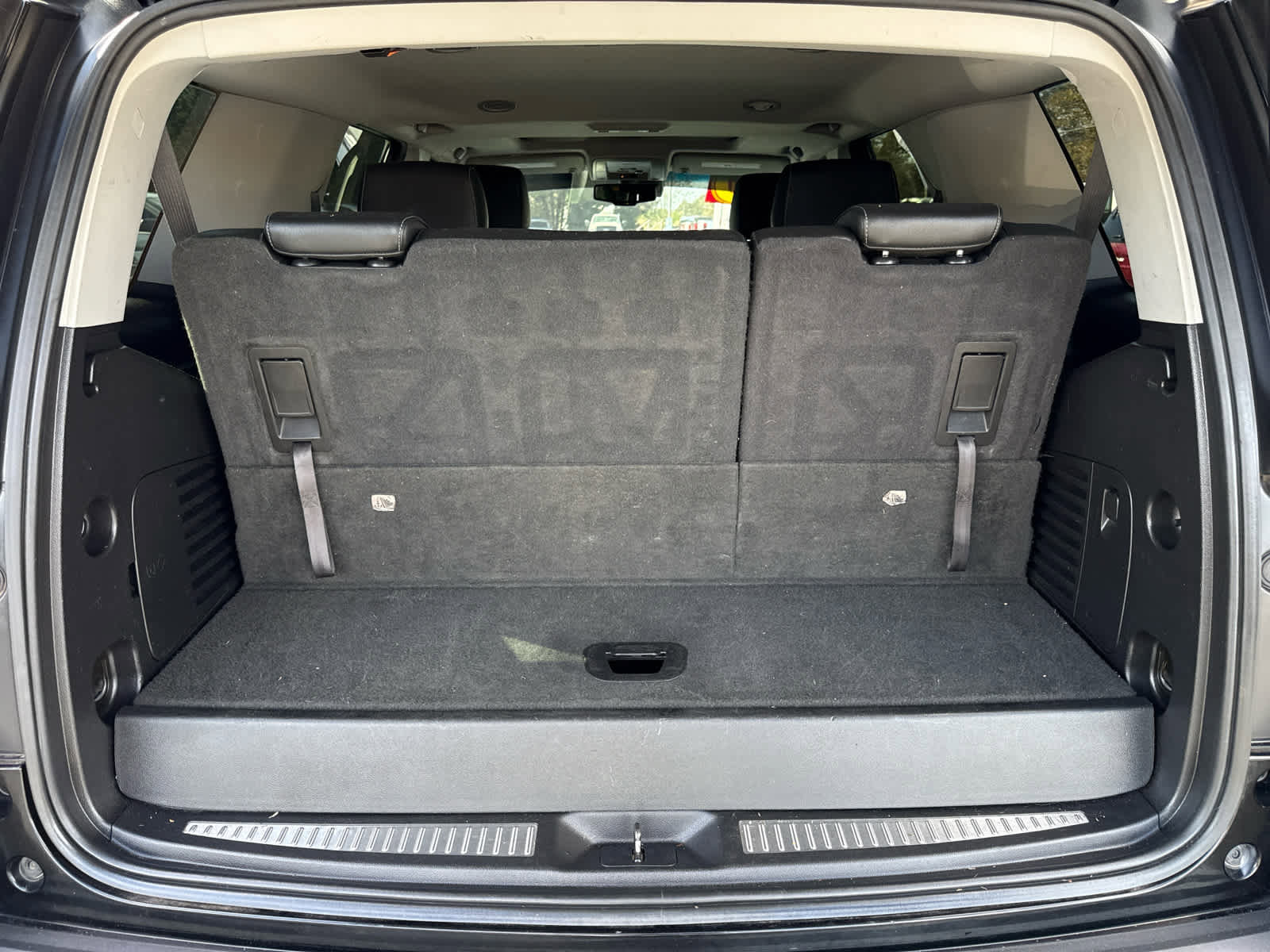 Used 2020 Chevrolet Tahoe LT image 31