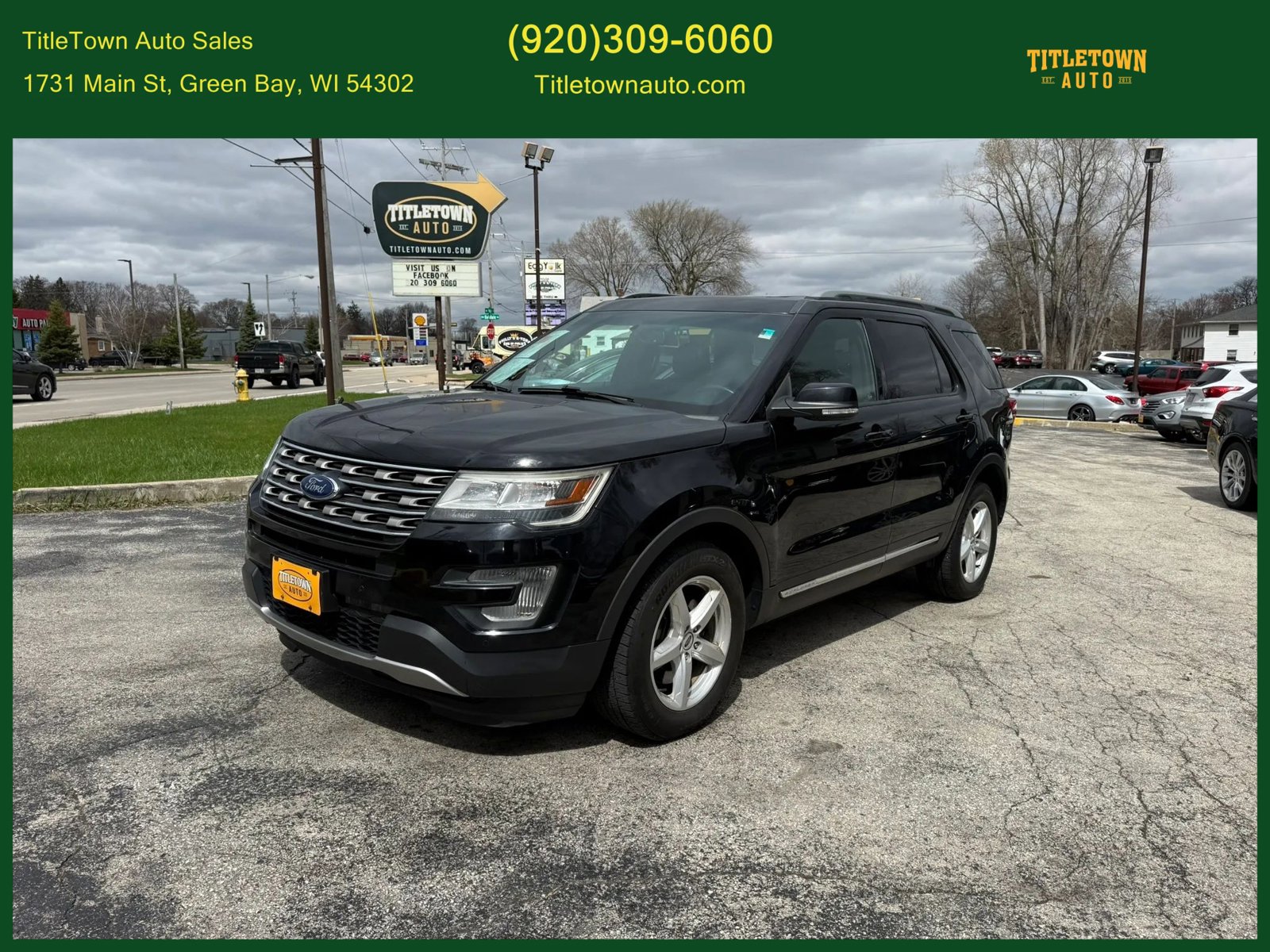 Used 2016 Ford Explorer XLT w/ Equipment Group 202A AWD/4WD image 1