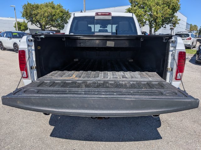 Used 2015 RAM 1500 Laramie w/ Convenience Group AWD/4WD image 16