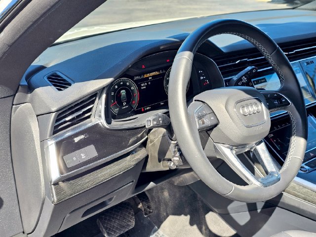 Used 2021 Audi Q8 Premium Plus w/ Premium Plus Package AWD/4WD image 15