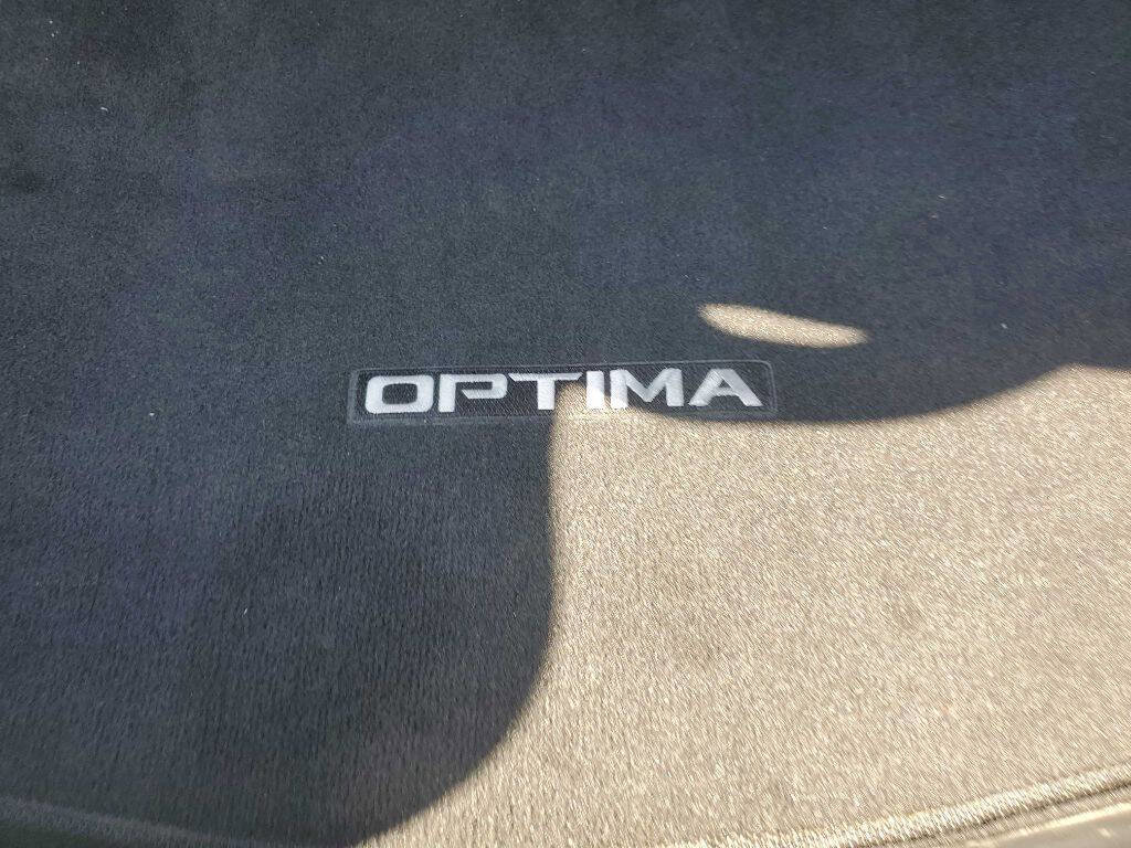 Used 2018 Kia Optima LX w/ Convenience Package image 12