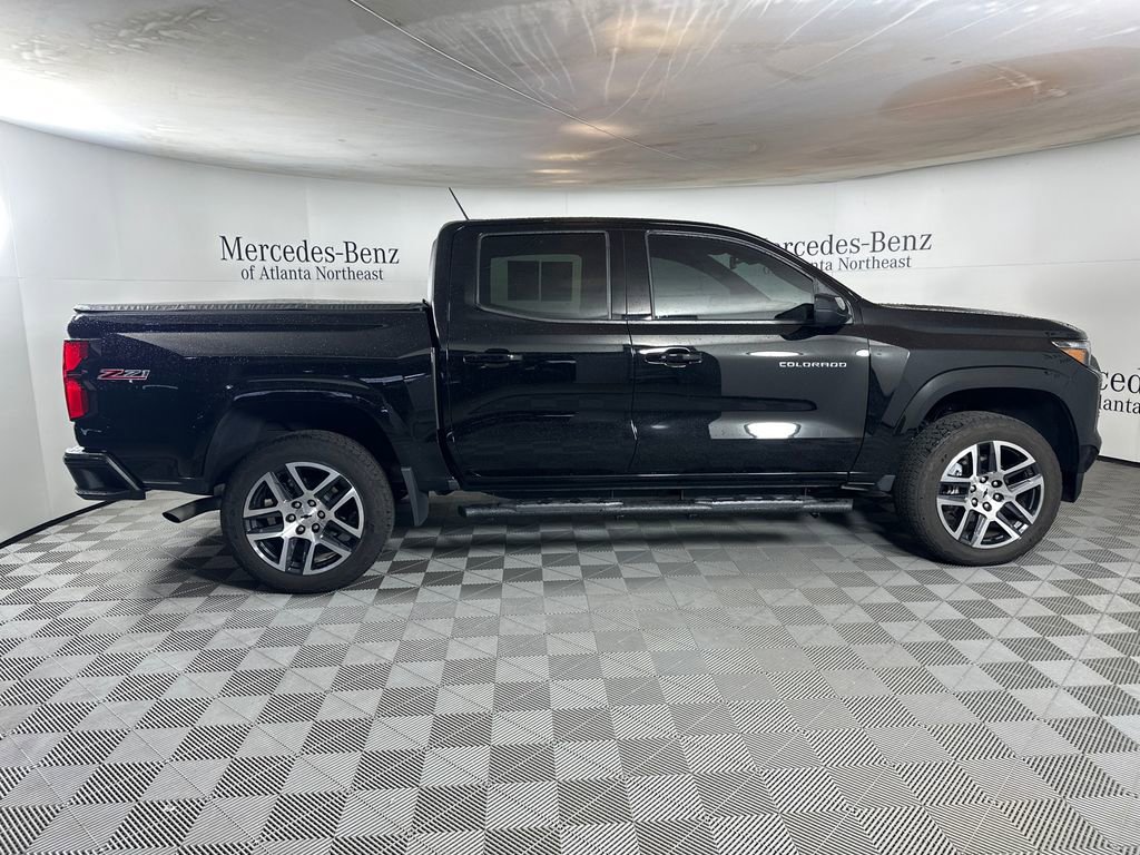Used 2023 Chevrolet Colorado Z71 w/ Z71 Convenience Package 2 image 8