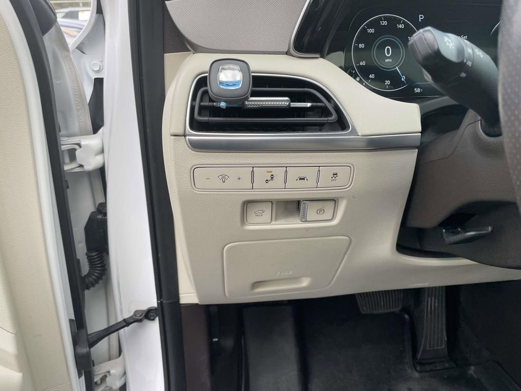 Used 2020 Hyundai Palisade Limited image 32