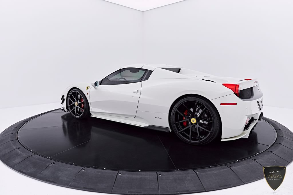 Used 2014 Ferrari 458 Spider RWD image 14