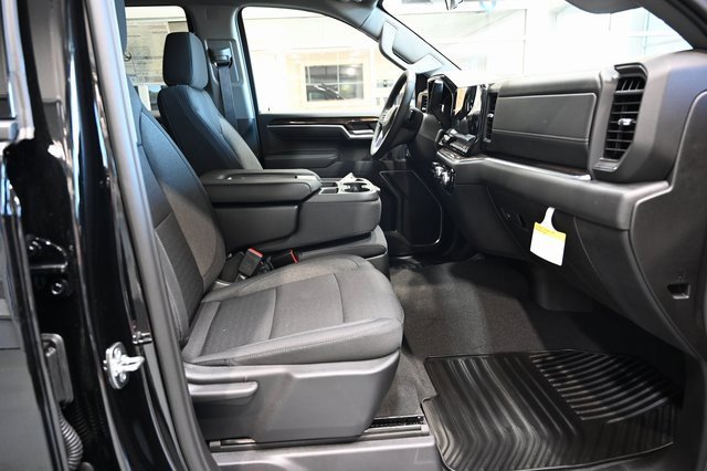 New 2026 GMC Sierra 1500 Elevation image 11