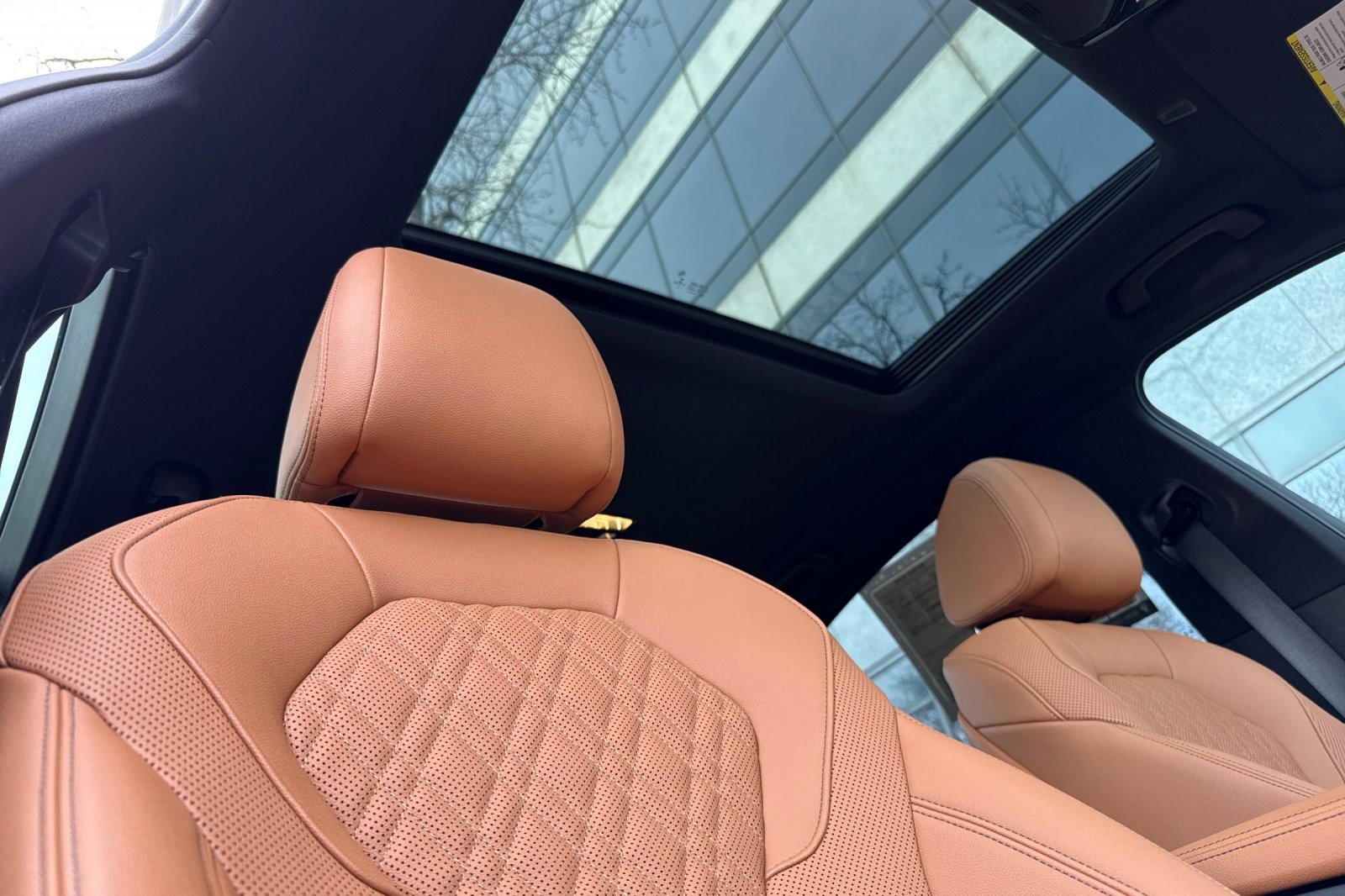 Certified 2023 BMW 540i w/ Premium Package image 20