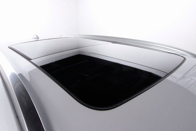 Used 2025 Volvo XC90 B6 Plus w/ Protection Package Premier image 45