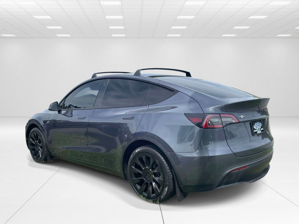 Used 2023 Tesla Model Y Long Range image 4
