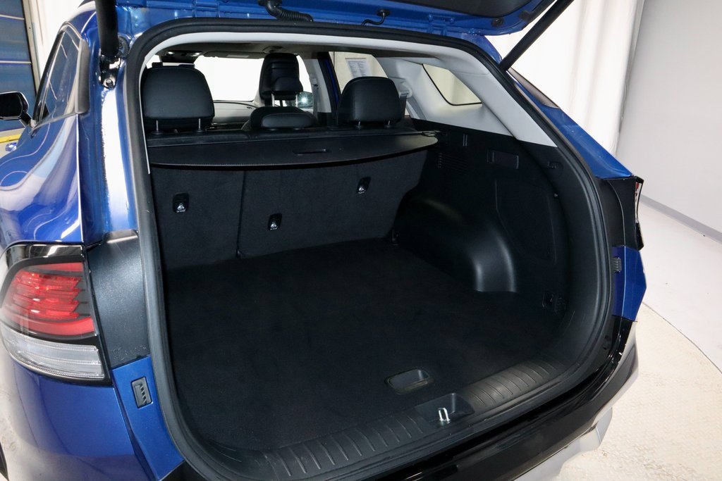 Used 2023 Kia Sportage SX image 18