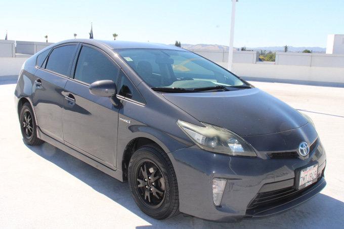 Used 2015 Toyota Prius Two FWD image 2