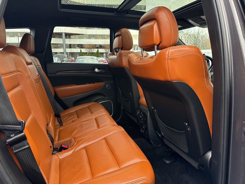 Used 2015 Jeep Grand Cherokee SRT w/ Trailer Tow Group IV image 47