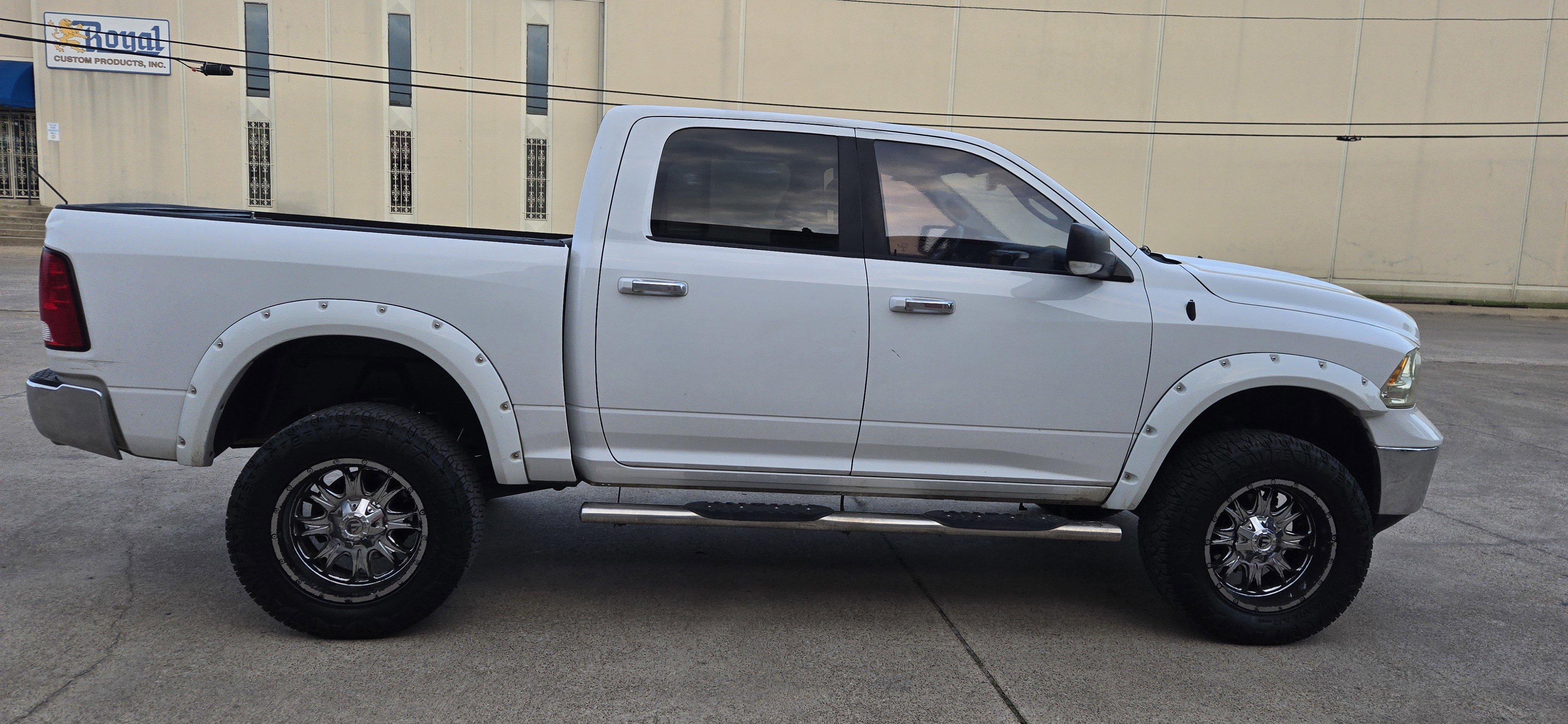 Used 2014 RAM 1500 Lone Star image 10