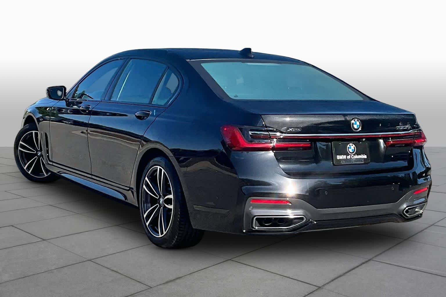Used 2020 BMW 750i xDrive w/ Executive Package AWD/4WD image 11