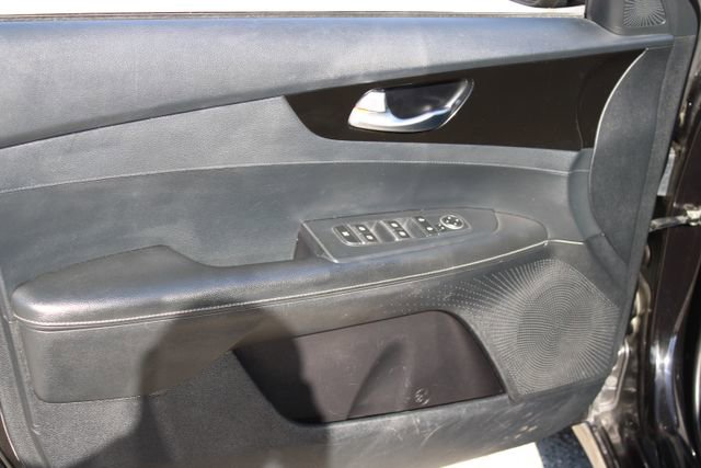 Used 2019 Kia Forte S w/ S Premium Package image 13