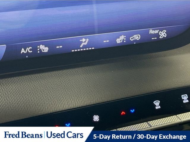 Used 2025 Buick Enclave Preferred image 22