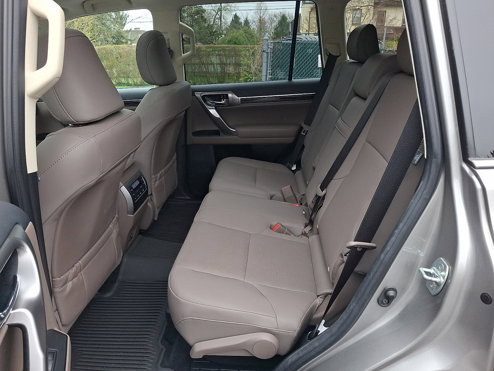 Certified 2023 Lexus GX 460 Premium w/ Premium Package AWD/4WD image 11