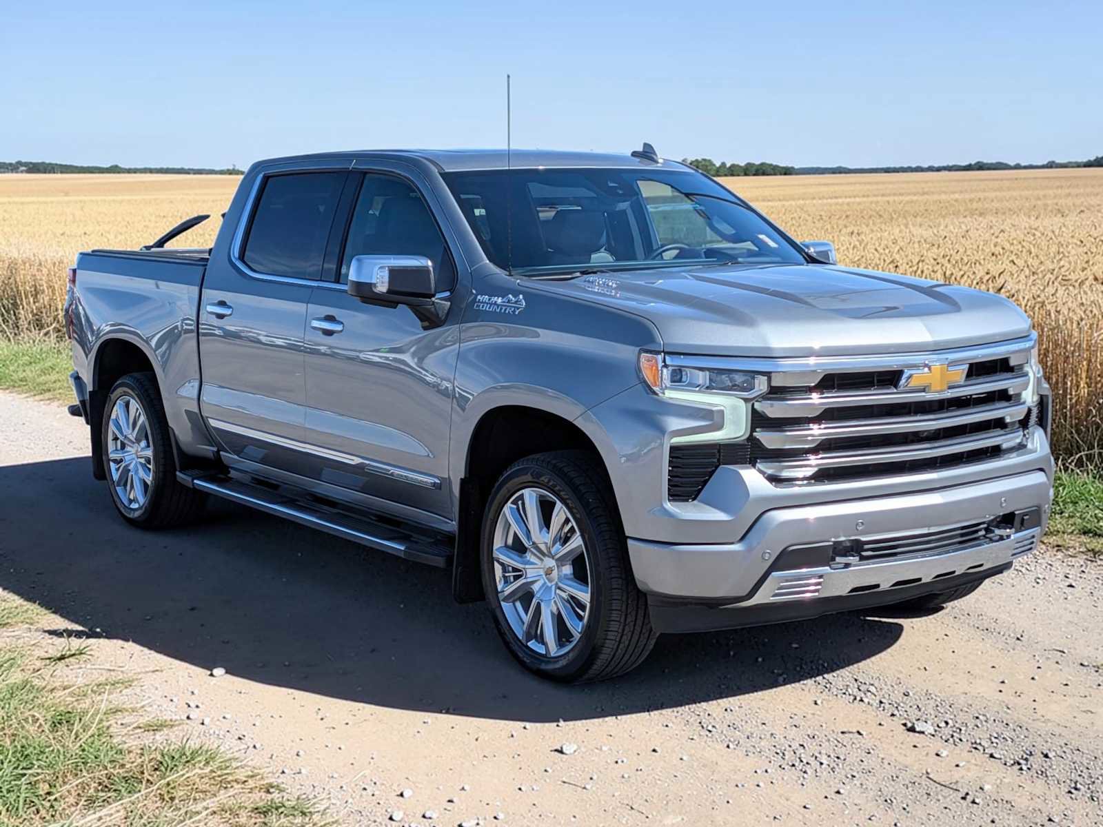 Used 2023 Chevrolet Silverado 1500 High Country w/ High Country Premium Package image 8
