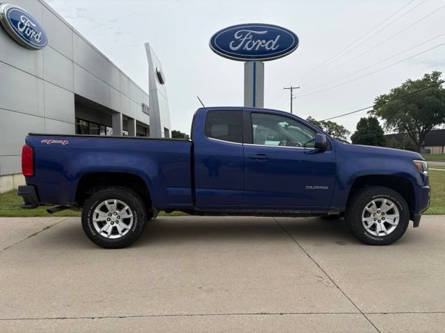 Used 2016 Chevrolet Colorado LT w/ LT Convenience Package AWD/4WD image 17