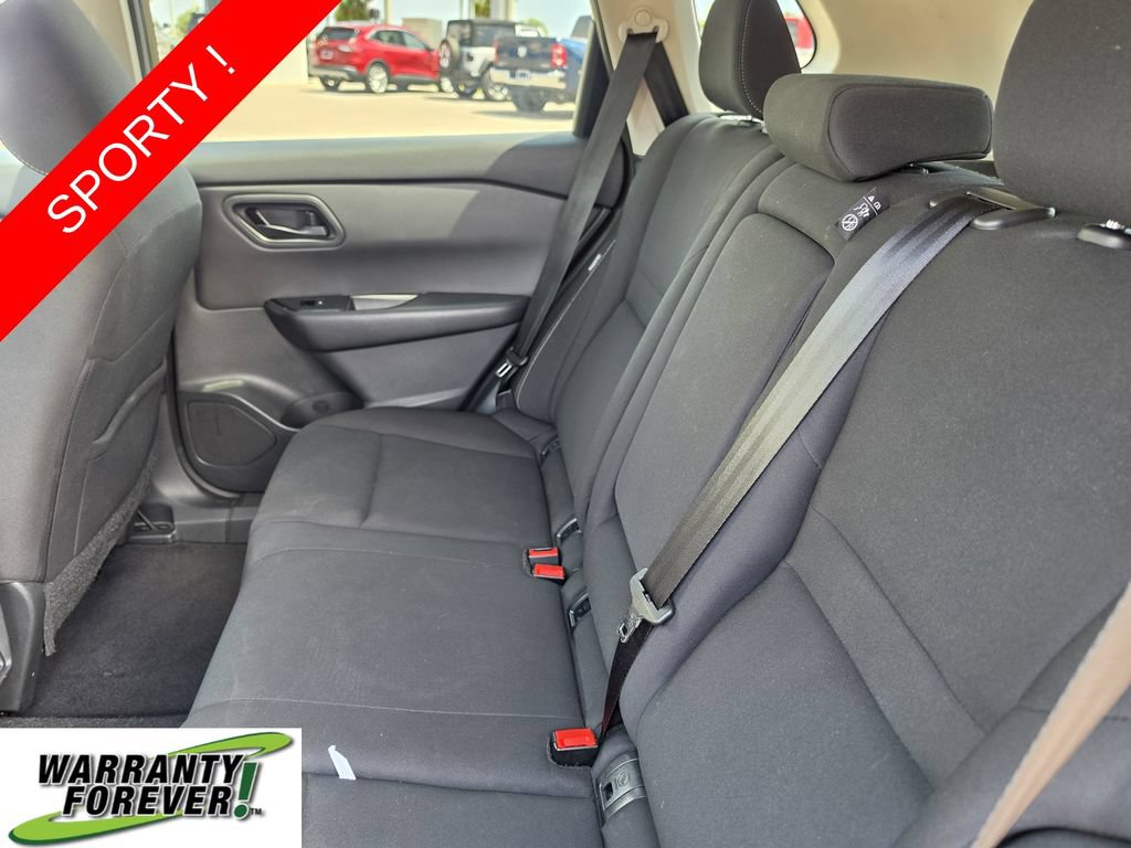 Used 2024 Nissan Rogue S AWD/4WD image 13