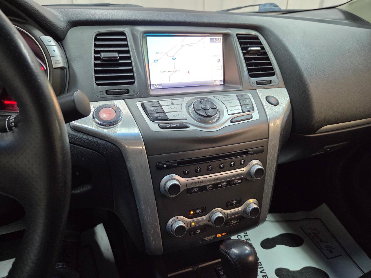 Used 2014 Nissan Murano CrossCabriolet w/ Navigation Package AWD/4WD image 19