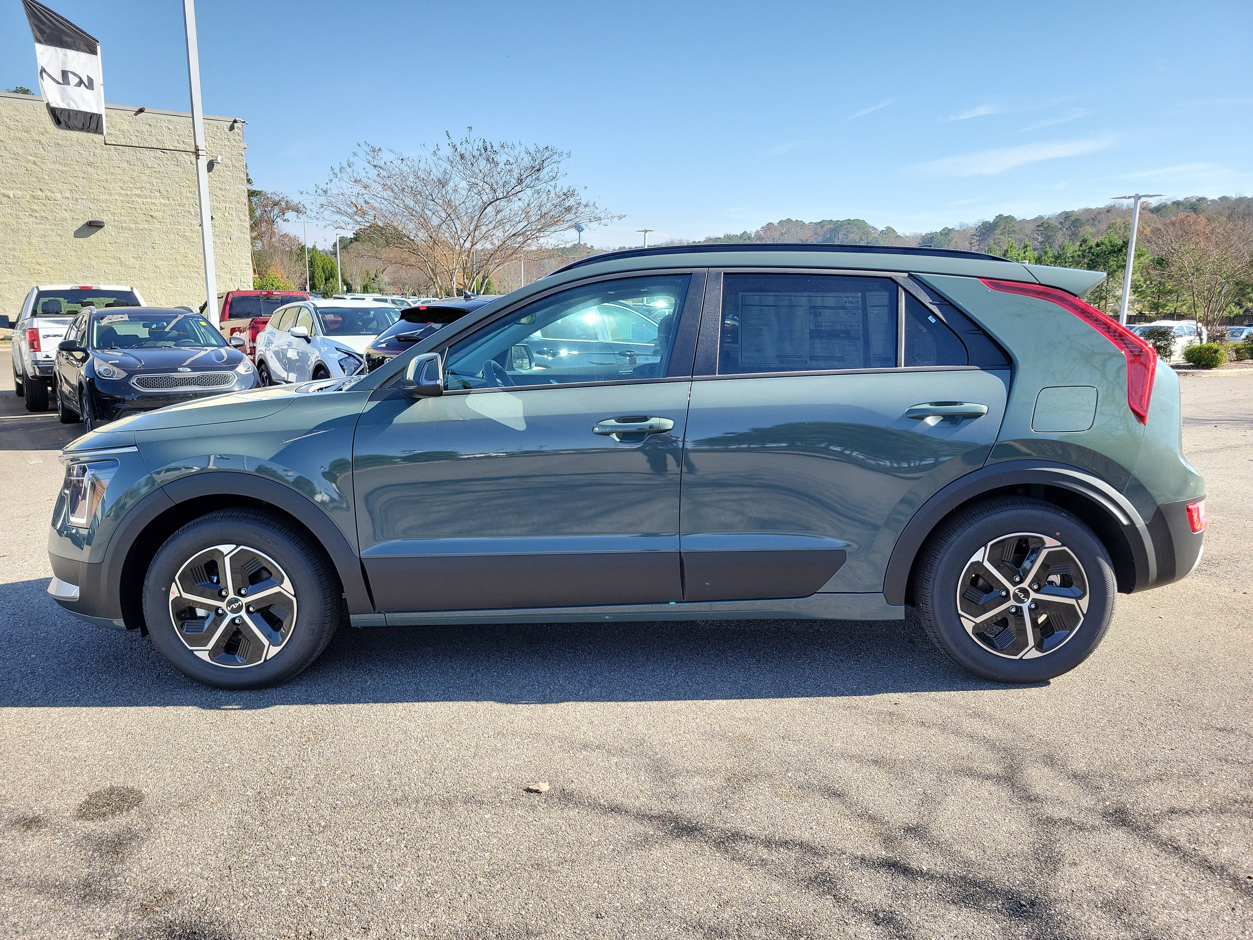 New 2026 Kia Niro EX w/ EX Premium Package FWD image 23