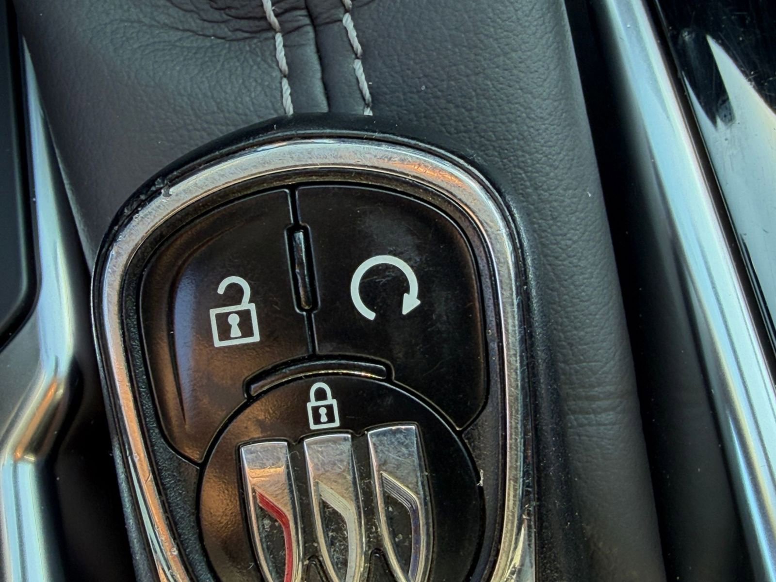 Used 2025 Buick Encore GX Preferred image 23