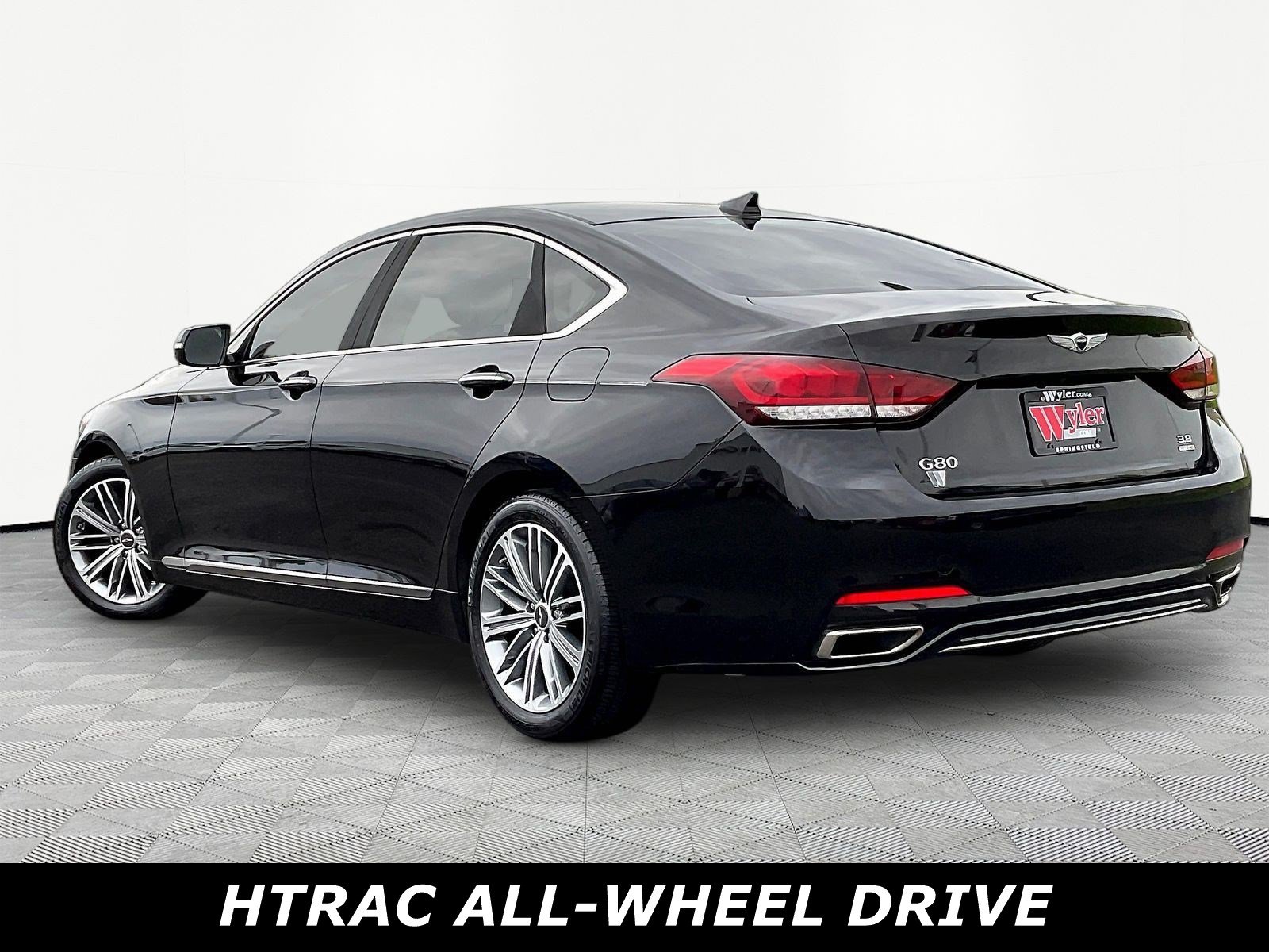 Used 2018 Genesis G80 3.8 AWD/4WD image 3