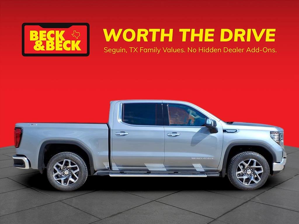 New 2026 GMC Sierra 1500 SLT image 4