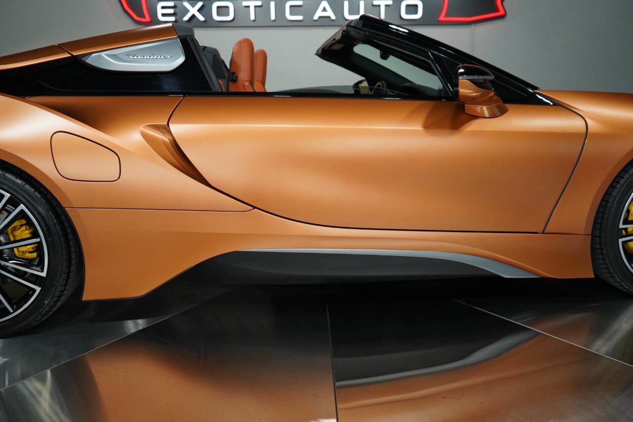 Used 2019 BMW i8 Roadster image 58