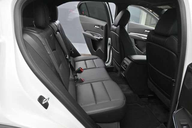 Certified 2024 Cadillac XT4 Premium Luxury AWD/4WD image 15