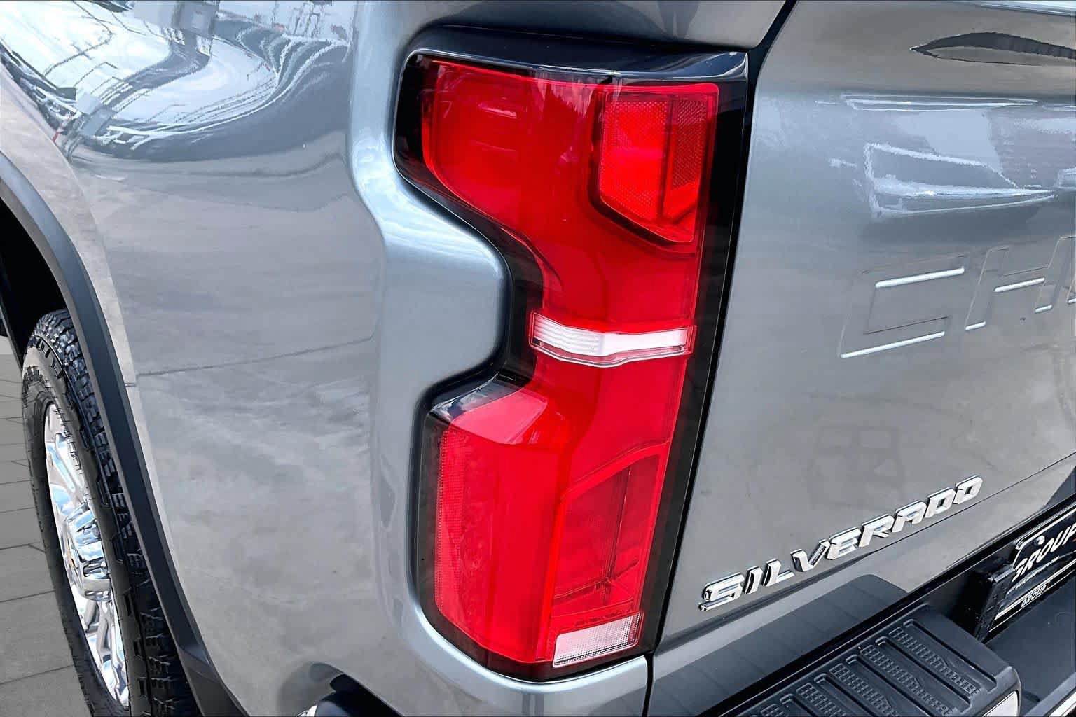 Used 2024 Chevrolet Silverado 2500 LTZ w/ LTZ Texas Edition AWD/4WD image 29