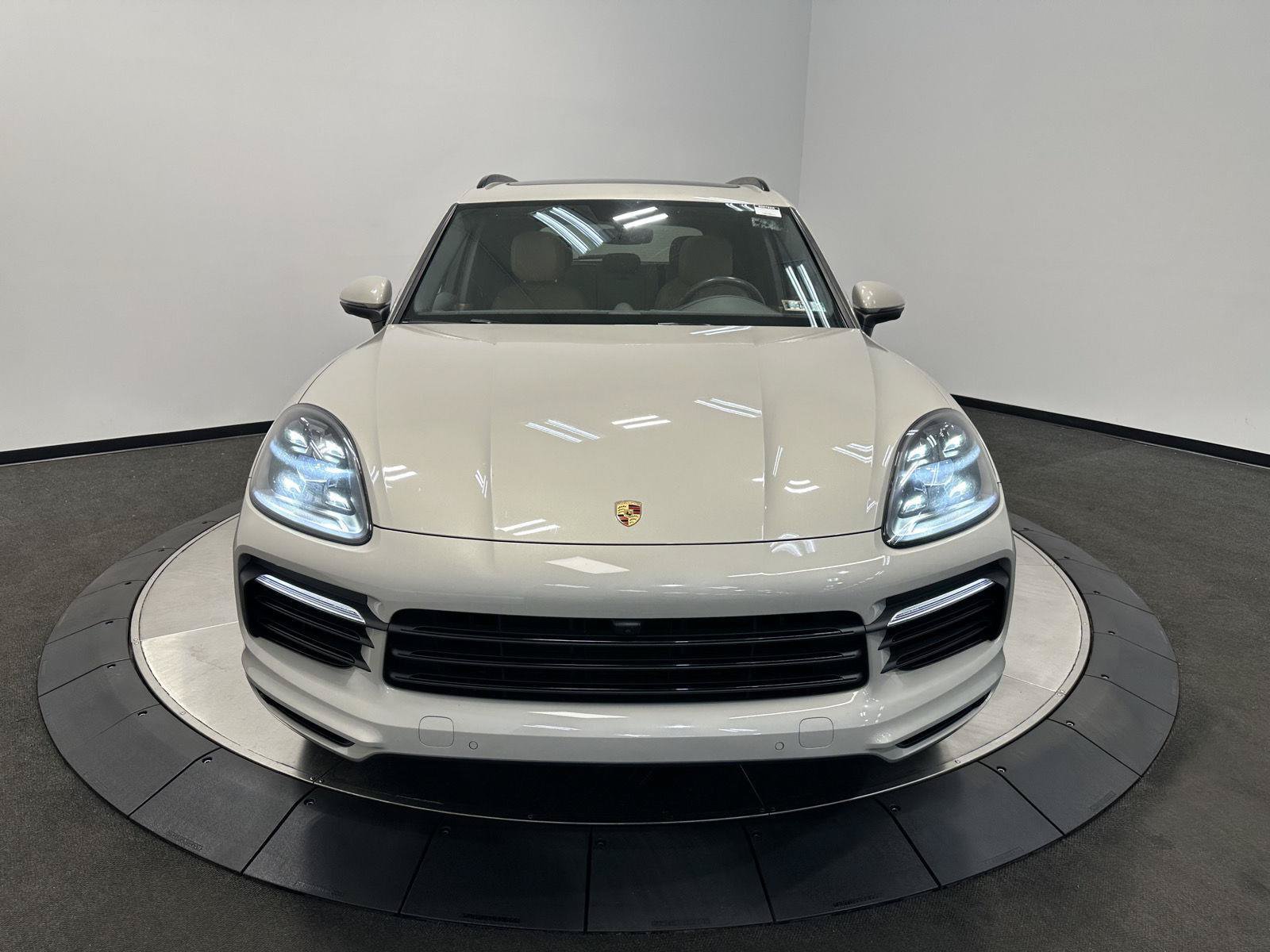 Used 2020 Porsche Cayenne AWD/4WD image 10