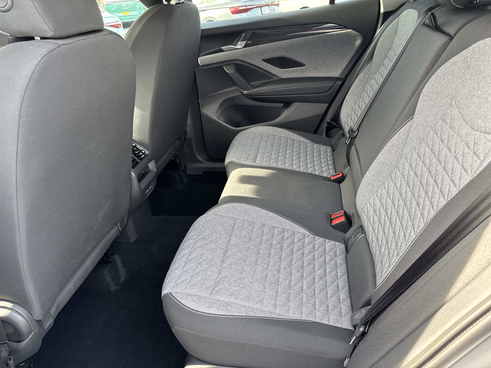 Certified 2025 Volkswagen Tiguan S image 12