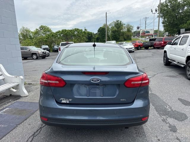 Used 2018 Ford Focus SEL FWD image 5