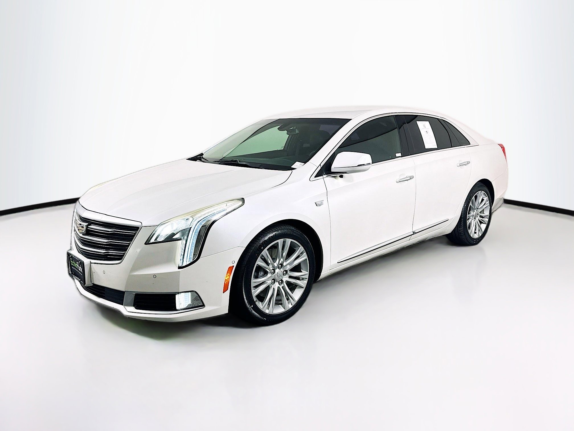 Used 2019 Cadillac XTS Luxury FWD image 3